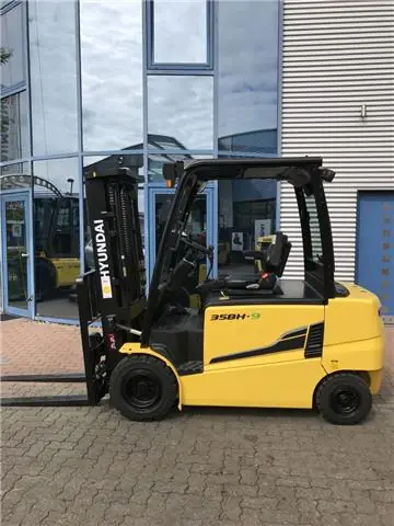 Hyundai 35BH-9