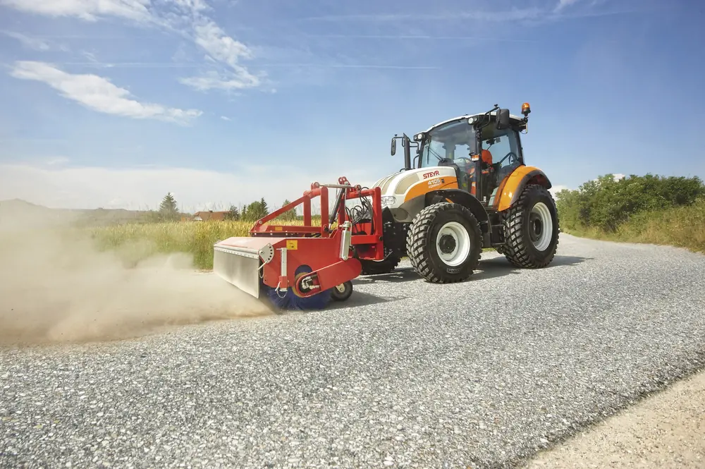 Steyr 4115 Kompakt Hilo Profi thumbnail 2