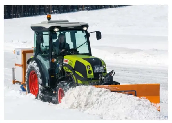 Claas Nexos 230 F