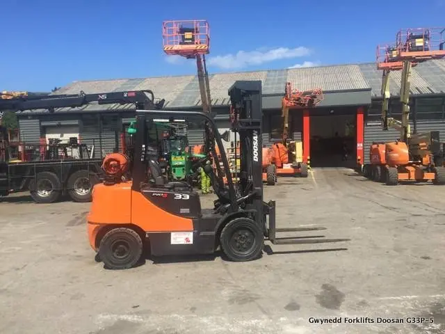 Doosan G33P-5