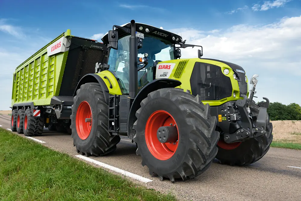 Claas Axion 830 thumbnail 2