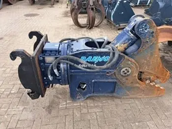 Daemo DFC 700