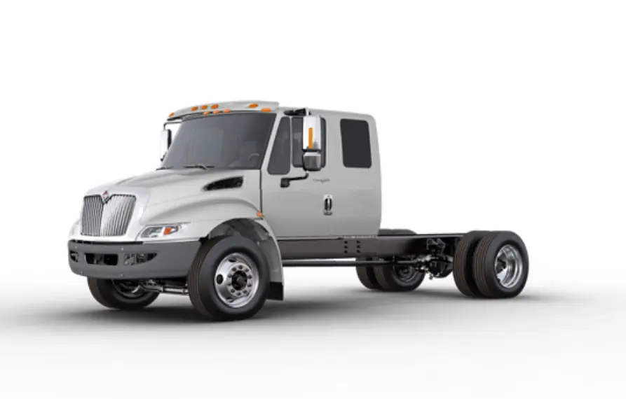 International Durastar 4400 107 SBA Extended Cab Cummins B6.7