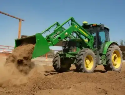 John Deere 6105J
