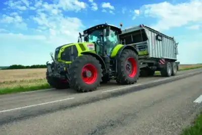 Claas Axion 810