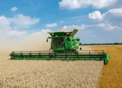 John Deere S 680 HM