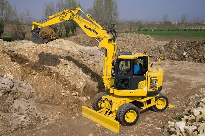 Komatsu PW118MR-8 thumbnail 8