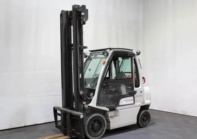 Nissan U 1 D 2 A 20 LQ