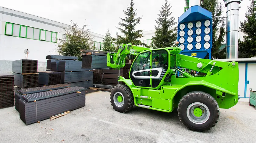 Merlo P 120.10 HM EE