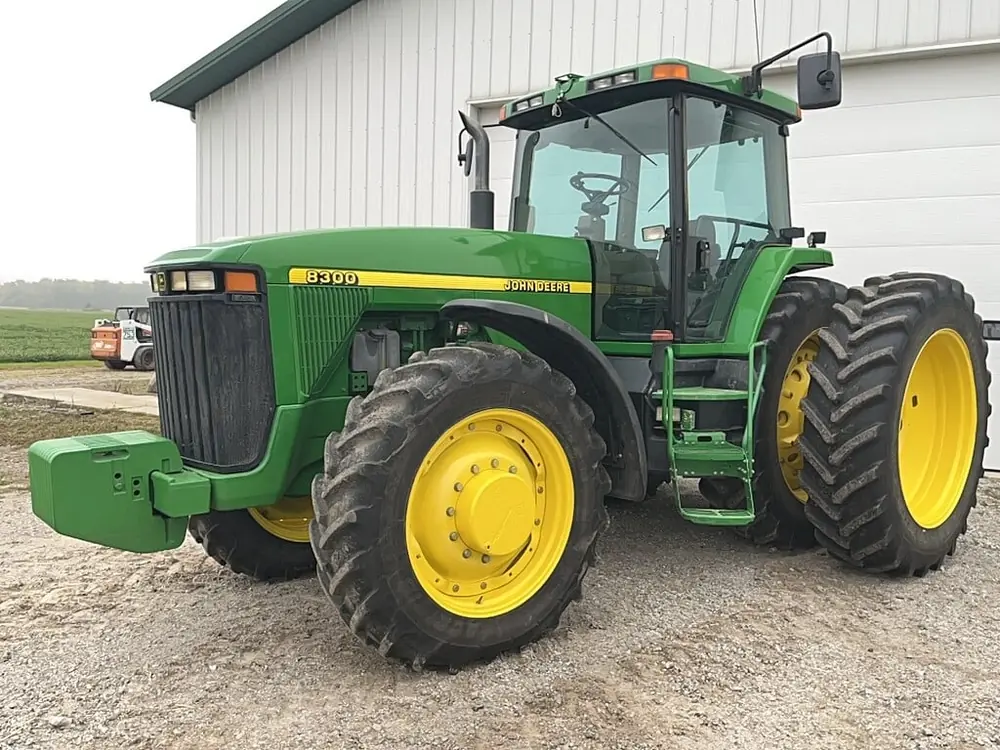 John Deere 8300