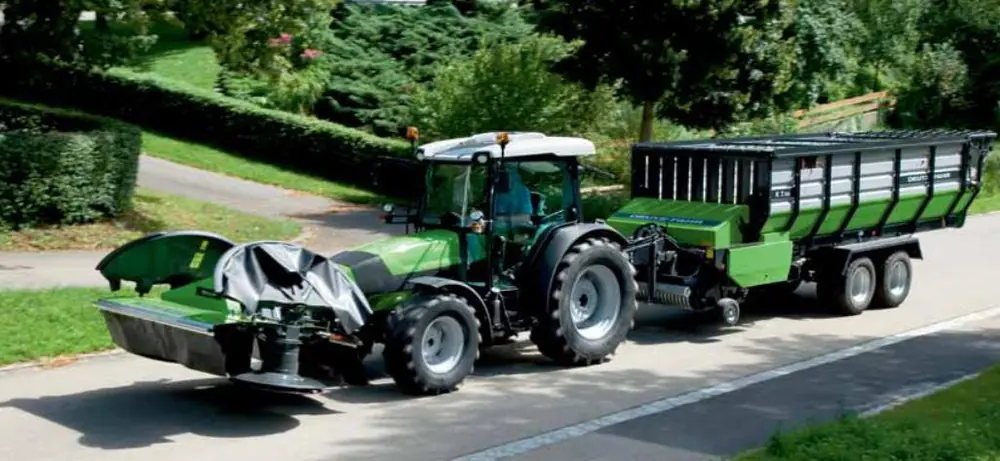 DEUTZ-FAHR Agroplus 315 thumbnail 2