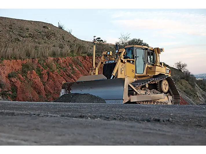 Caterpillar D6T LGP thumbnail 4