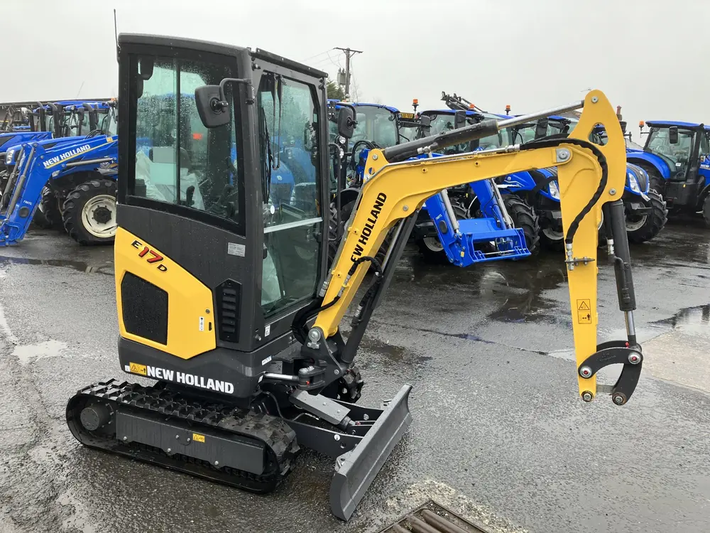 New Holland E17D