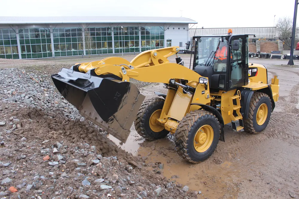 Caterpillar 918M