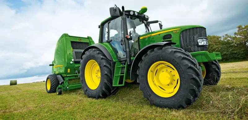 John Deere 6830 Premium