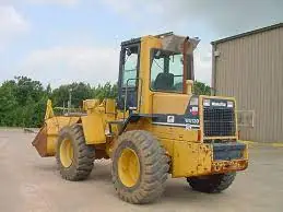 Komatsu WA120-3 active