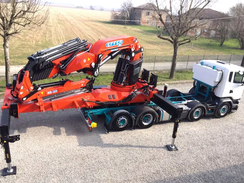 Effer 2055 4S