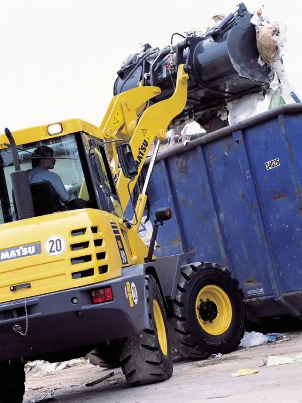 Komatsu WA90-3