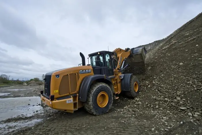 Case 1121 F ZB thumbnail 2