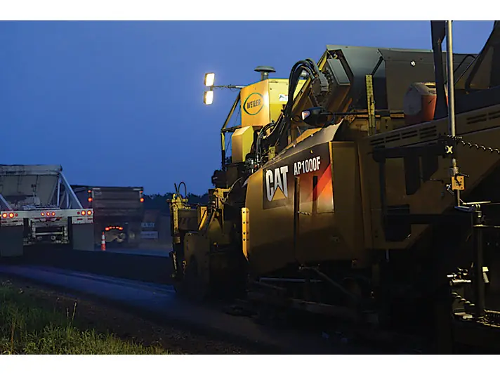 Caterpillar AP1000F thumbnail 3