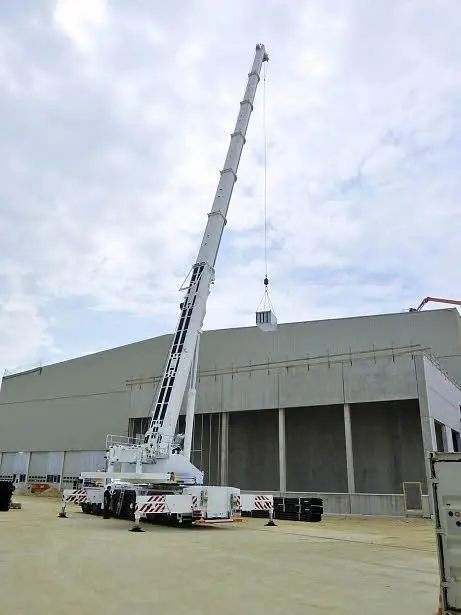 Liebherr LTM 1300-6.2 thumbnail 15