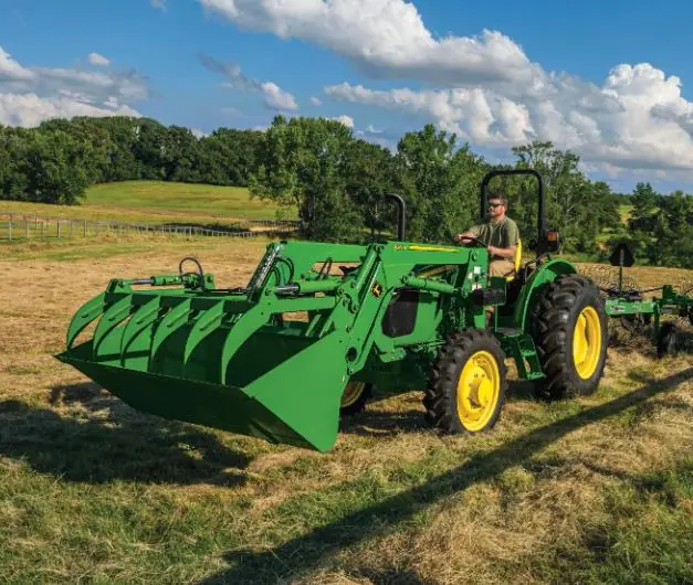 John Deere 5045E thumbnail 2
