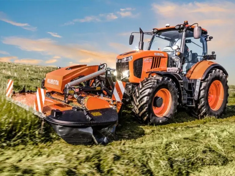 Kubota M7132