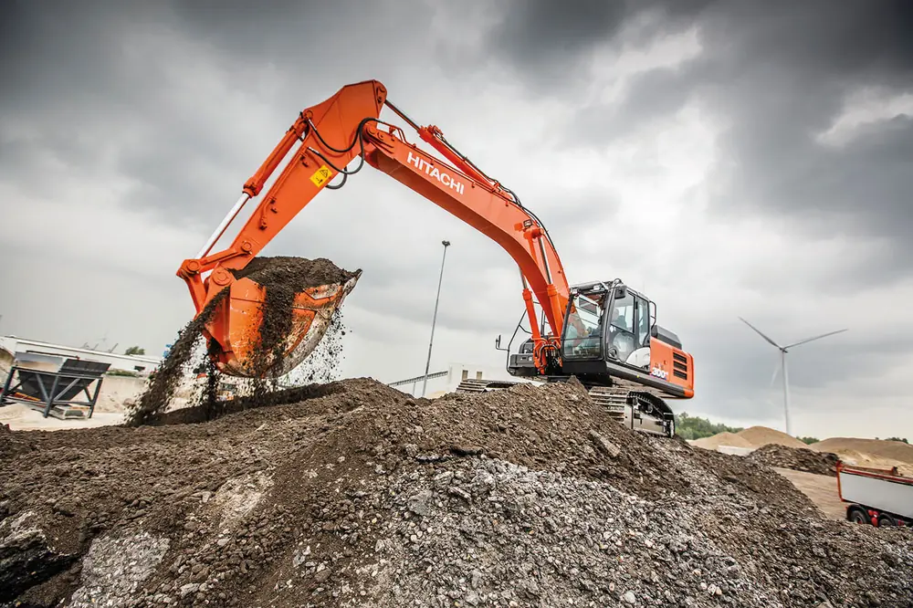 Hitachi ZX300LCN-6 thumbnail 3