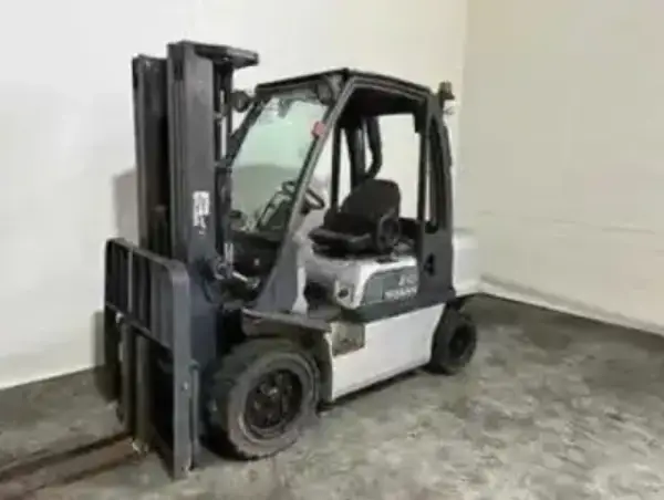 Nissan FJ 01 A 15 U
