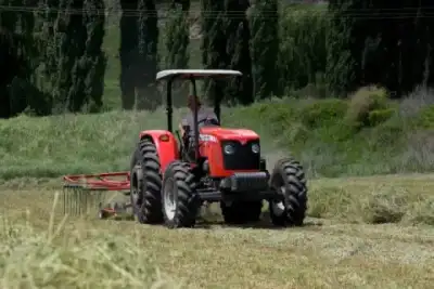 Massey Ferguson MF 415 Xtra