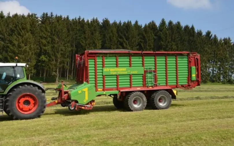 Strautmann Giga-Vitesse CFS 4402