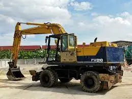 Komatsu PW210-1