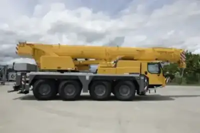 Liebherr LTM 1070-4.2 thumbnail 2
