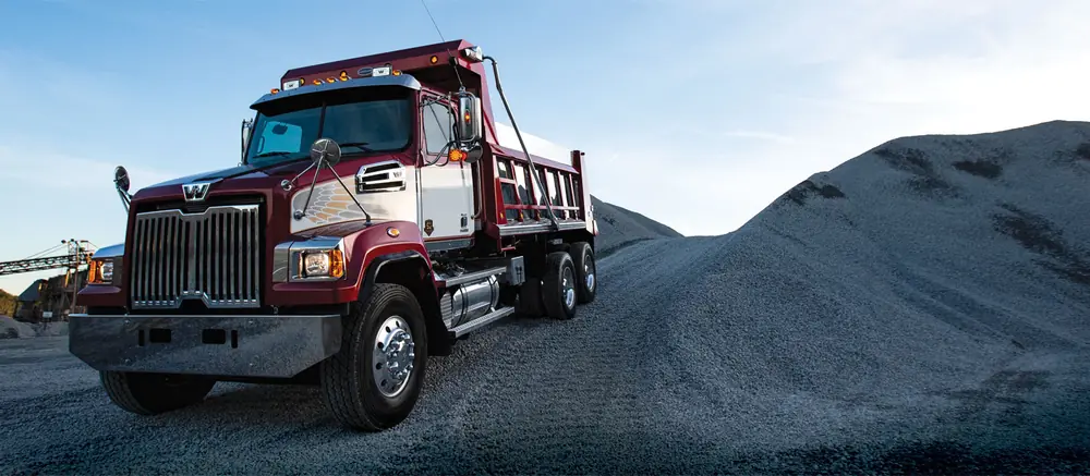 Western Star 4700 SF 40" Low Roof Cummins X12 thumbnail 2
