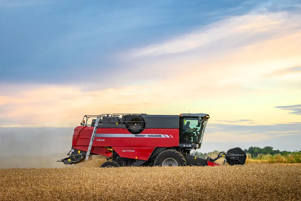 Massey Ferguson Activa 7342-MCS thumbnail 2