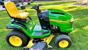 John Deere L130