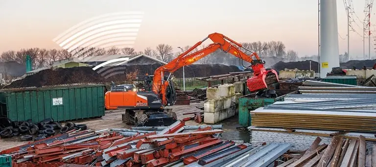Hitachi ZX220W-7 thumbnail 3