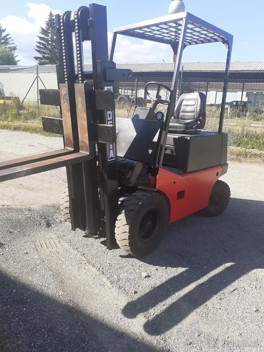 Desta DV 20 AA