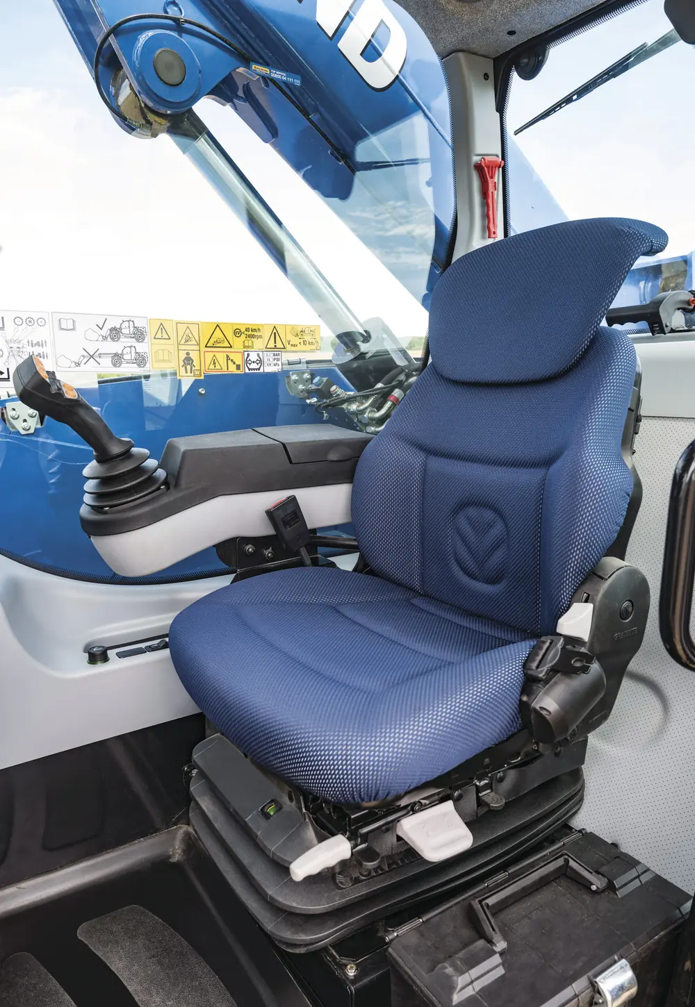 New Holland LM 7.42 Elite