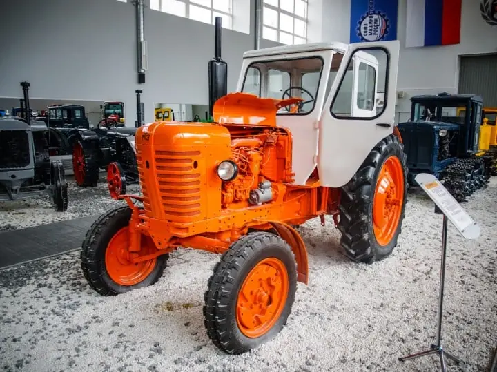 Belarus MTZ-50