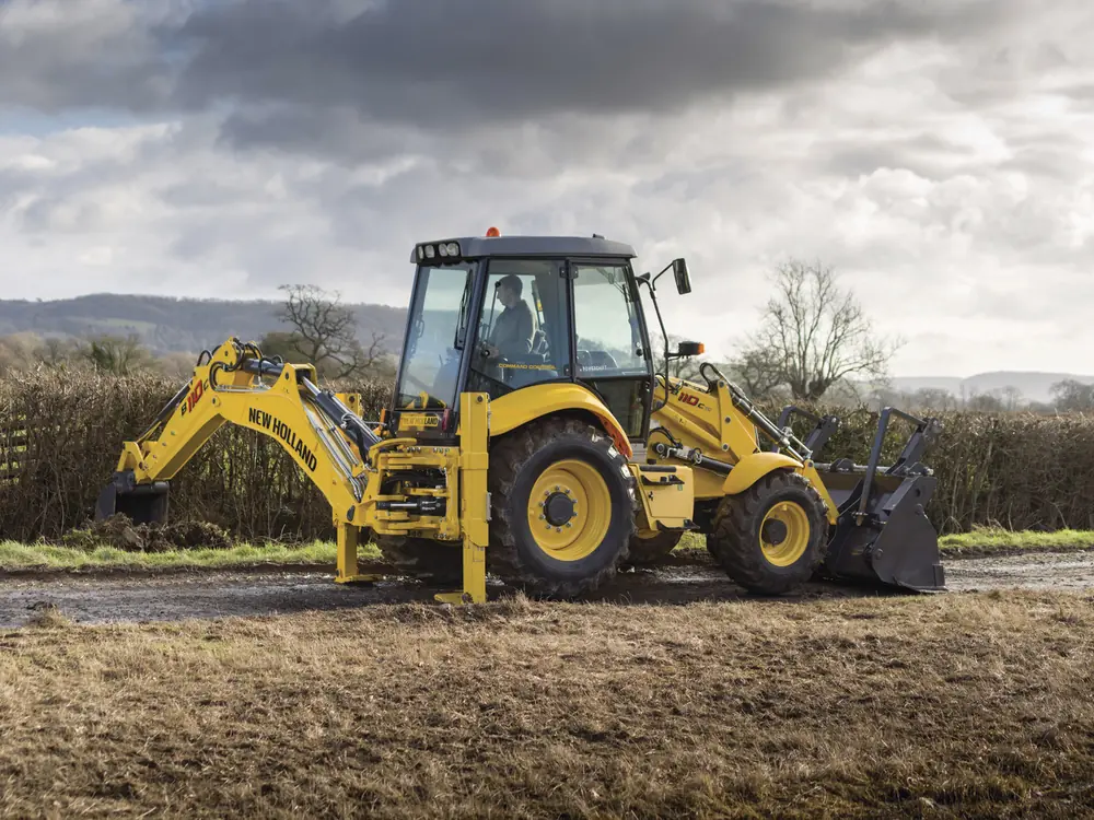 New Holland B110C TC thumbnail 12
