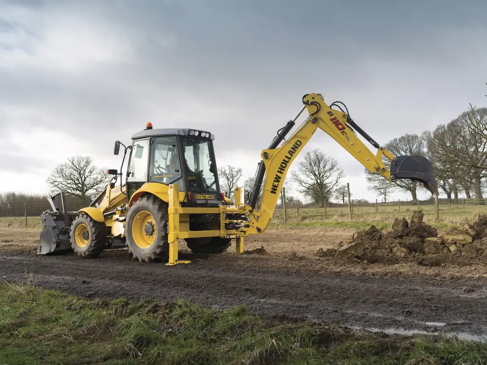 New Holland B110C TC thumbnail 21