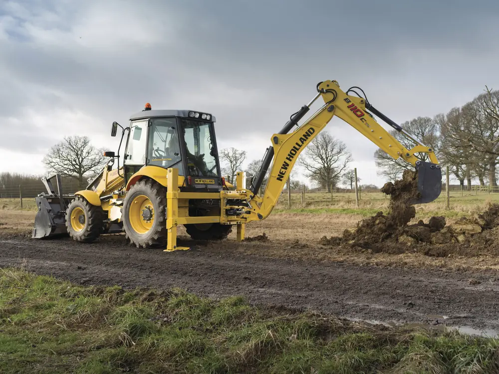 New Holland B110C TC thumbnail 22