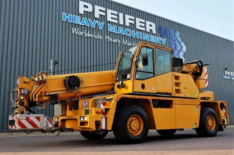 Terex-Demag AC 30 City (4x4x4)