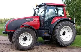 Valtra T 130