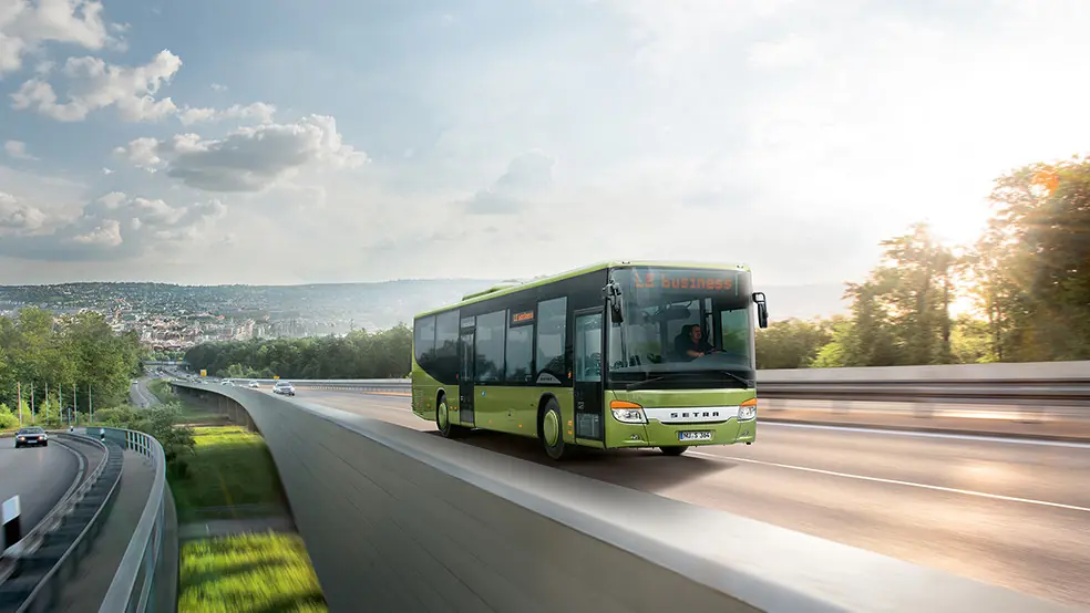 Setra S 415 LE business thumbnail 4