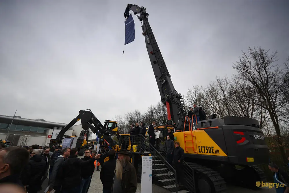 Volvo EC750E HR thumbnail 2