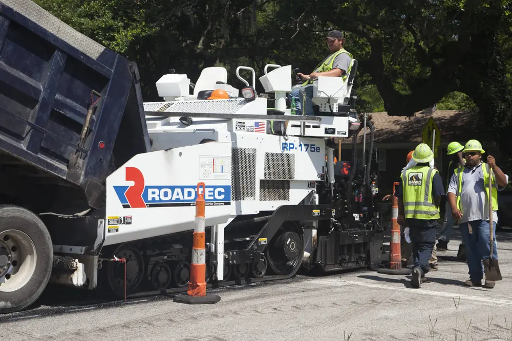 Astec ROADTEC RP-175