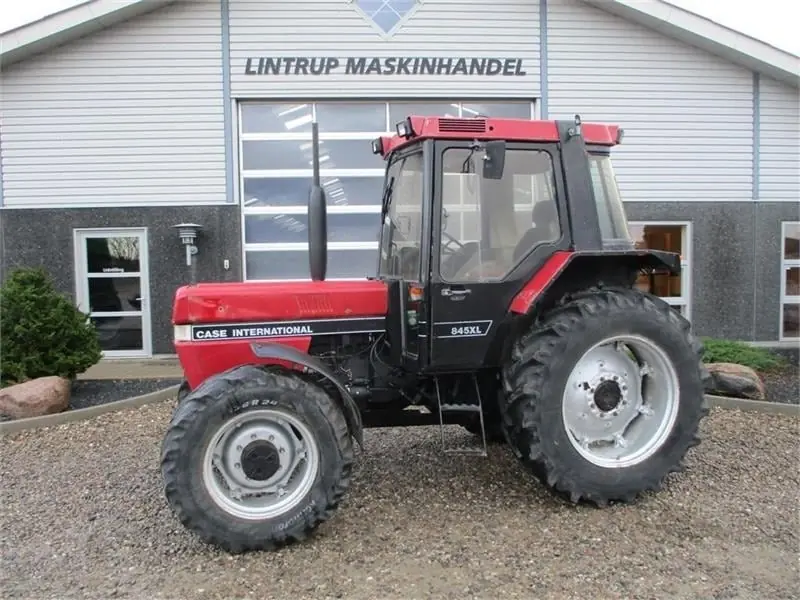 Case IH 845 XL
