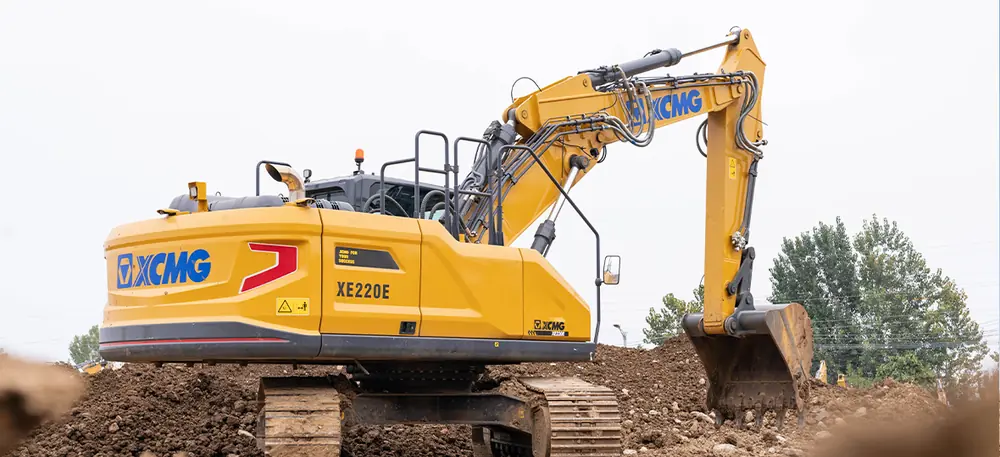 XCMG XE220E Double Boom thumbnail 3
